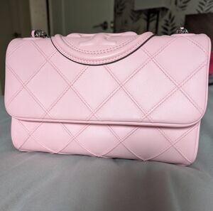 Elegant Pink Quilted Women's Bag